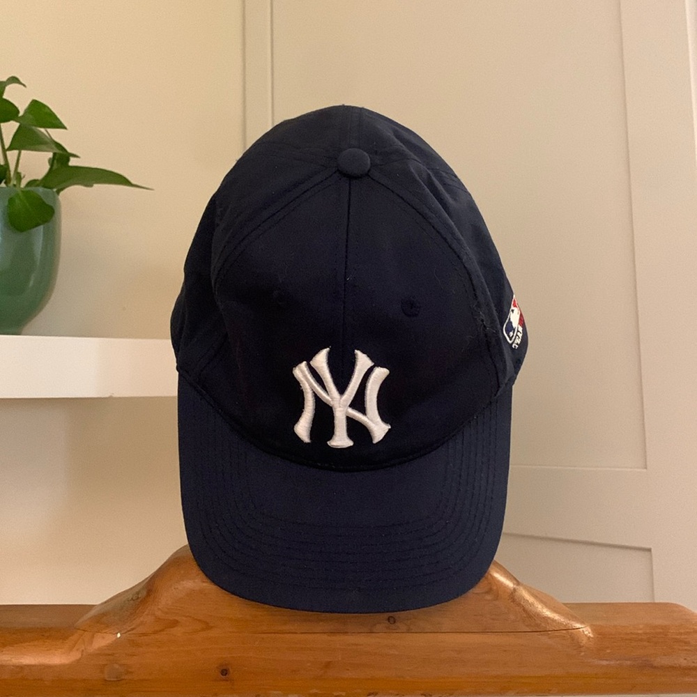 NY Yankees MLB  S/M Baseball Hat  Licensed